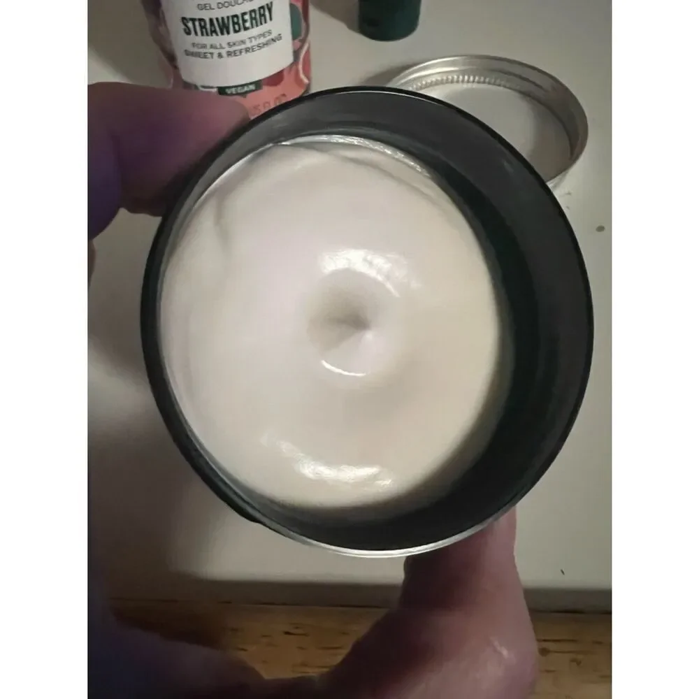 The Body Shop Strawberry Shower Gel & Body Butter - brand new